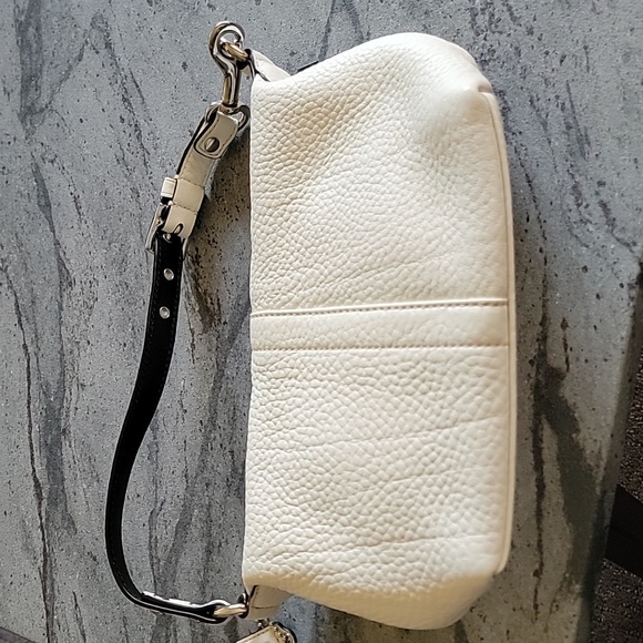 COACH Small/Mini Leatherware Bag Ivory Pebble Leather NWOT - Picture 8 of 13